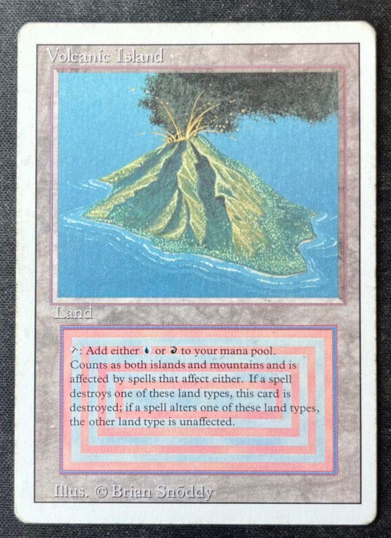 Volcanic Island [Revised Edition] [Dual Land]